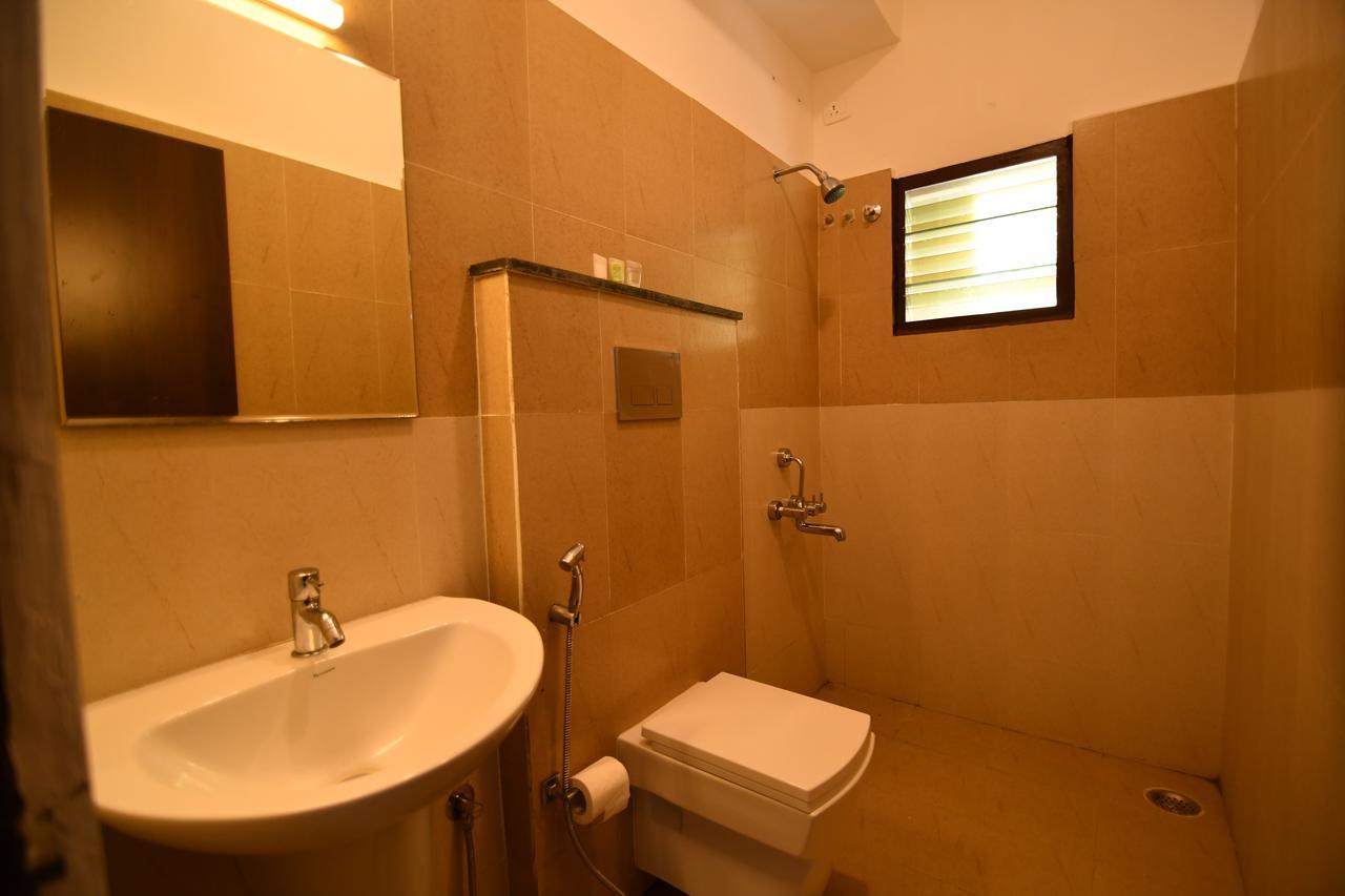 Lake View Hotel Madurai Exterior foto